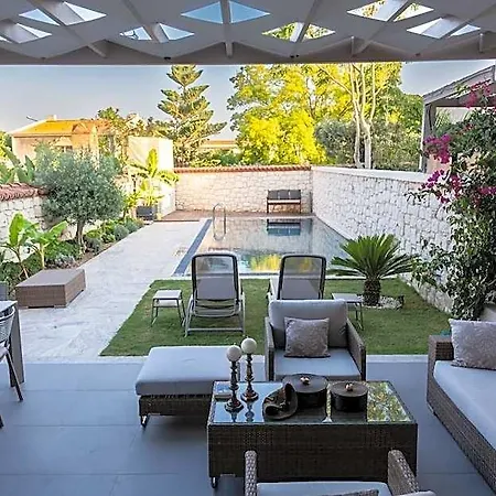 Otel Zena Alacati Adults Only